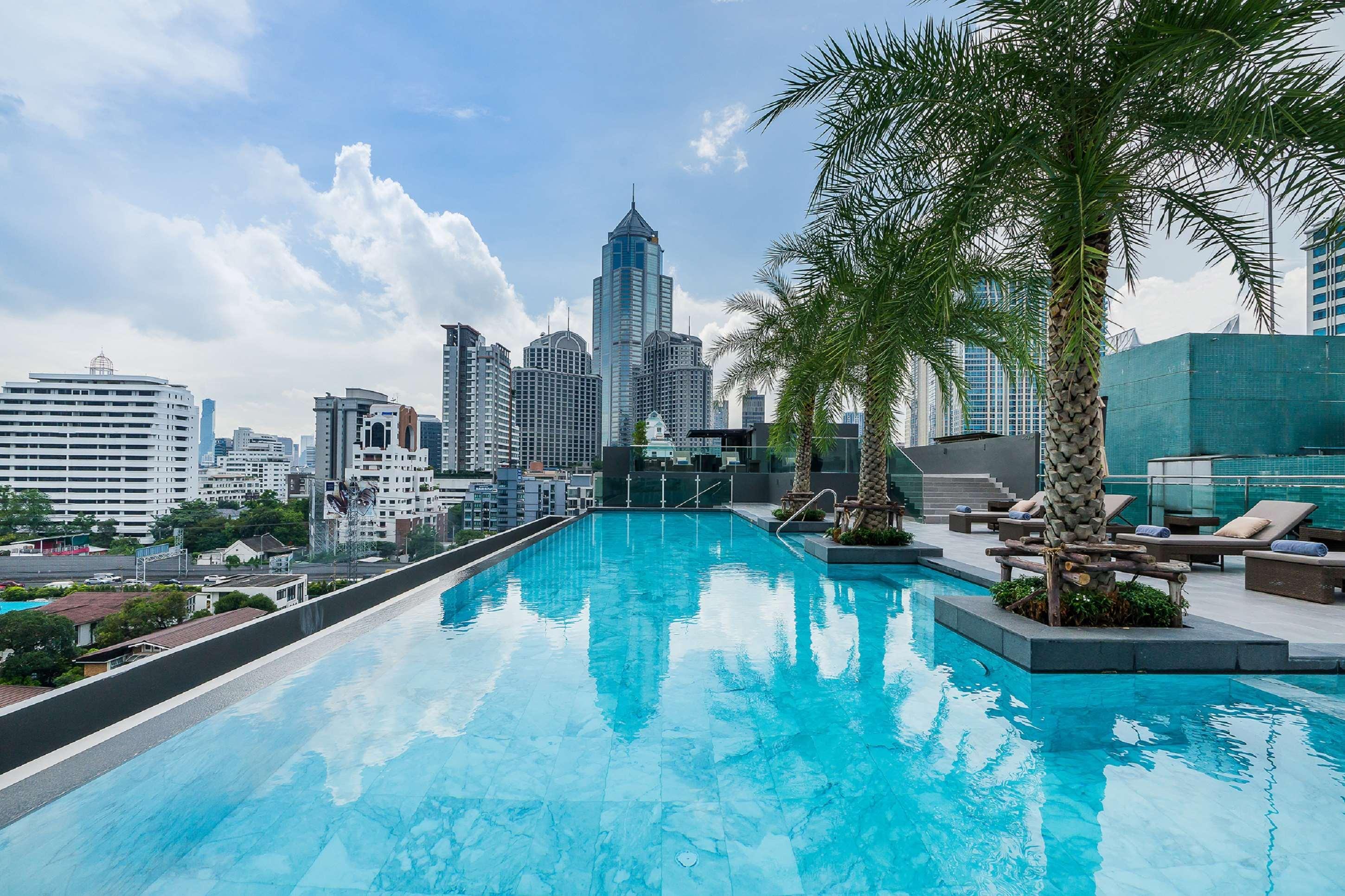 Surestay Plus By Best Western Sukhumvit 2 Bangkok Exteriör bild