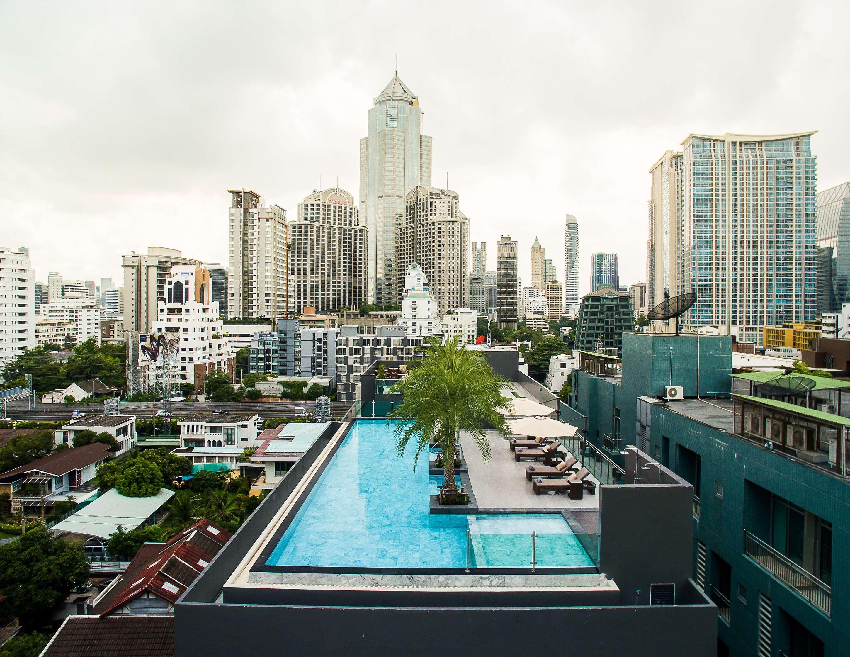 Surestay Plus By Best Western Sukhumvit 2 Bangkok Exteriör bild