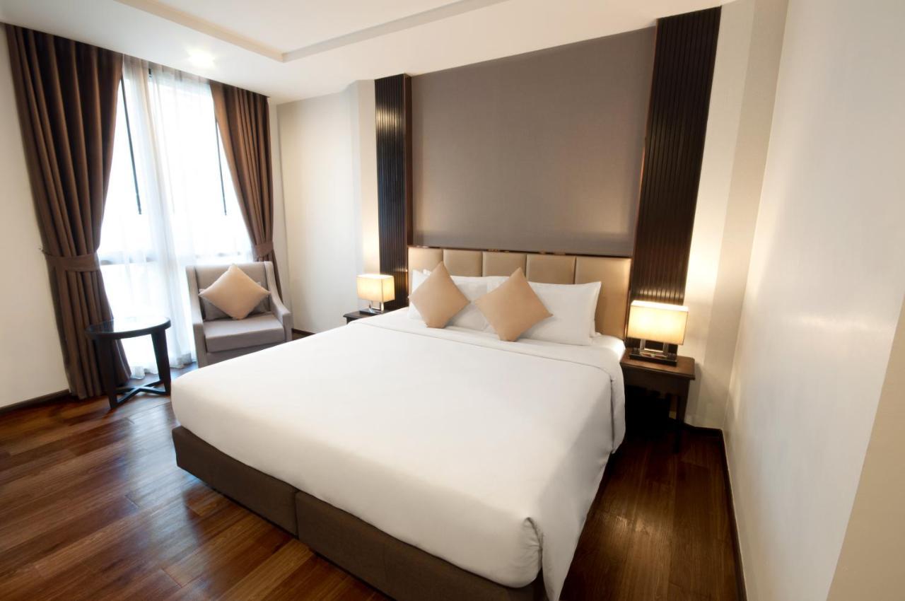 Surestay Plus By Best Western Sukhumvit 2 Bangkok Exteriör bild